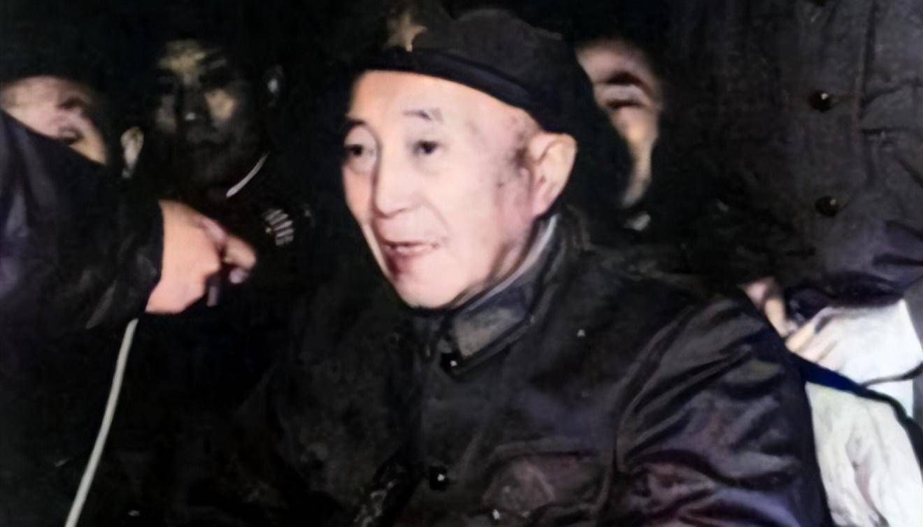 开国大将之子出卖军事情报，后逃往海外31年，2020年在美国病逝