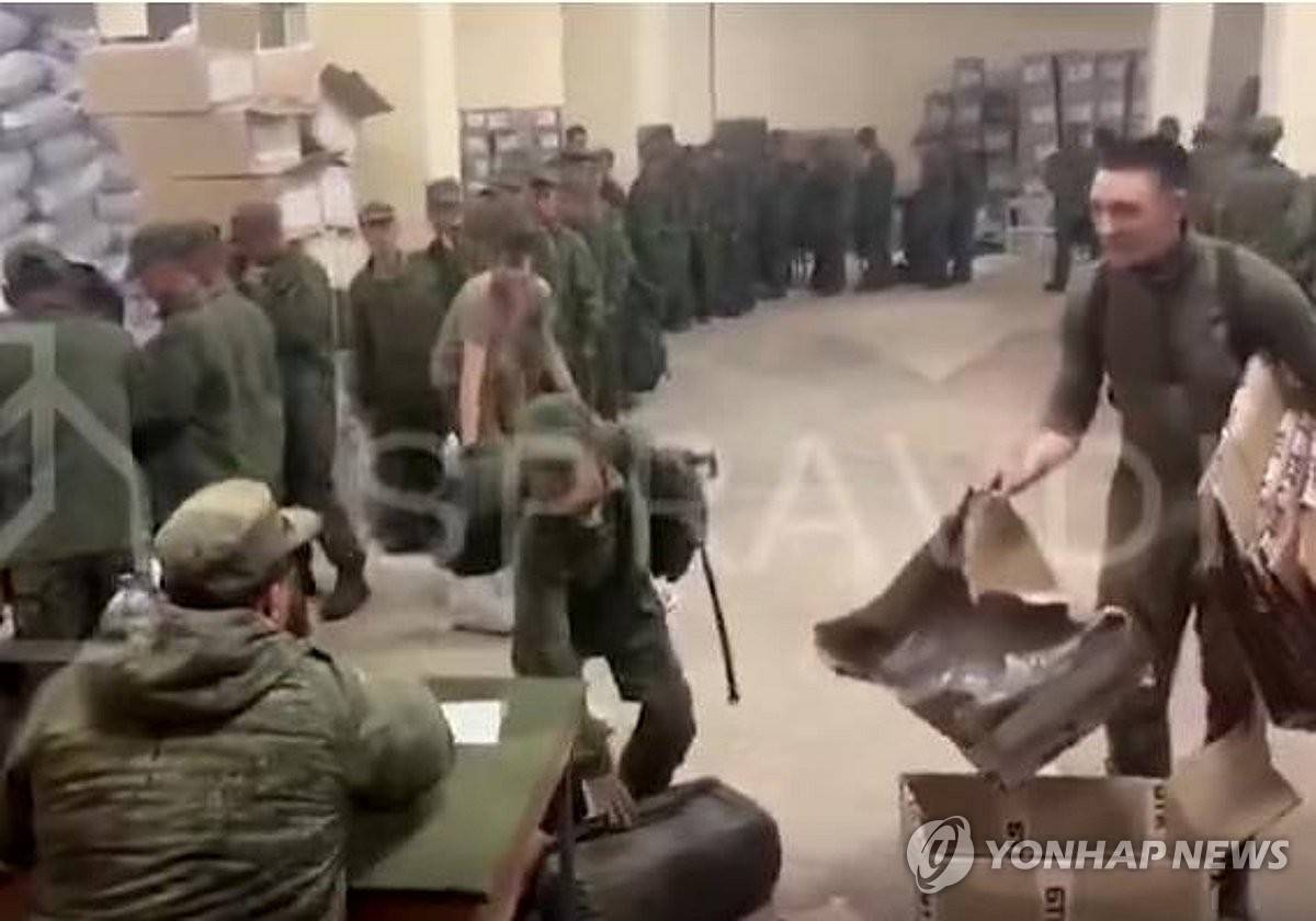 韩防长：朝鲜士兵被编入俄军当“炮灰”