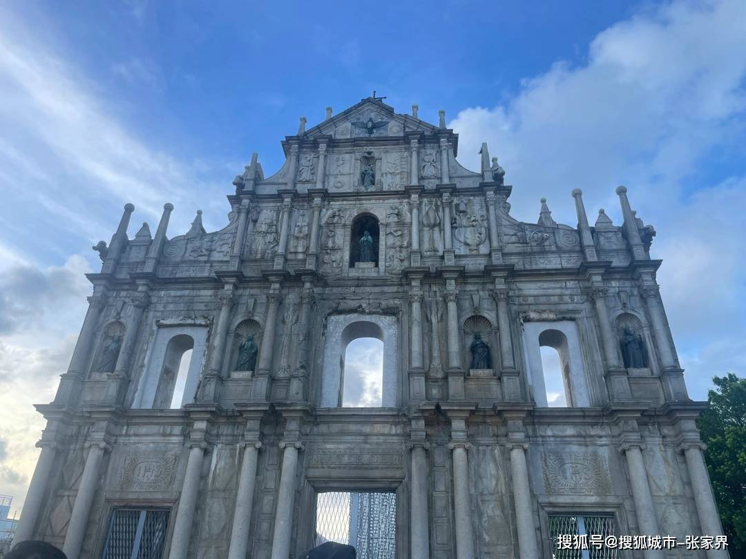 美嘉体育入口港澳跟团旅行消费大约多少港澳5日游跟团旅行消费大约多少看完就懂(图3)