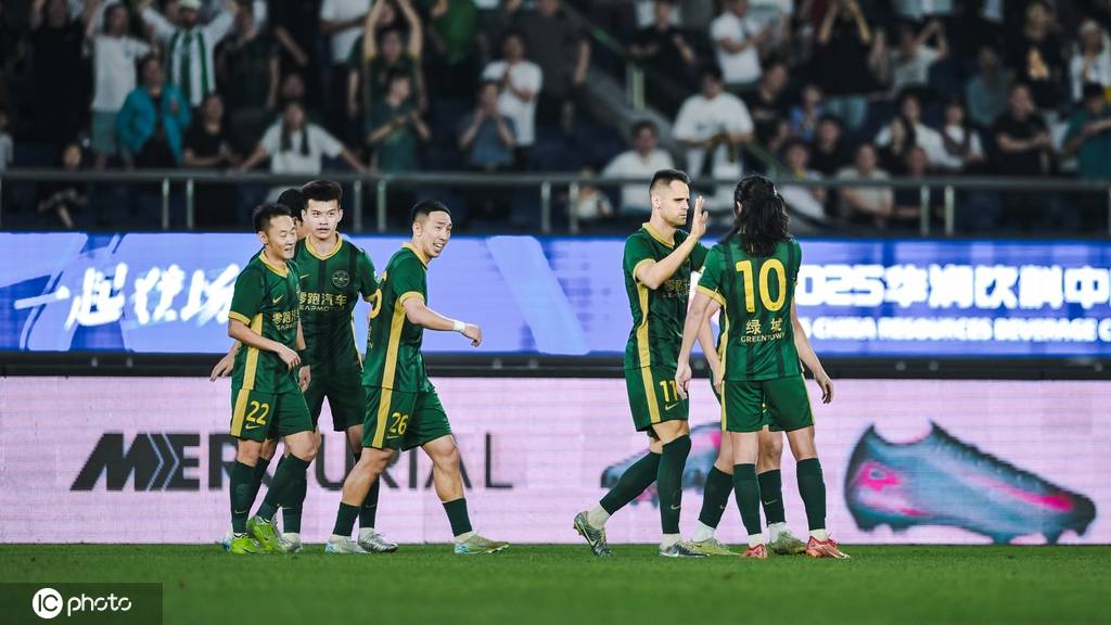 9轮6球！中超-王钰栋梅开二度陶强龙传射 浙江4-2亚泰