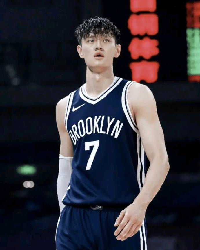 原创             曾凡博二次闯美前景如何？合同转正有难度也有利好