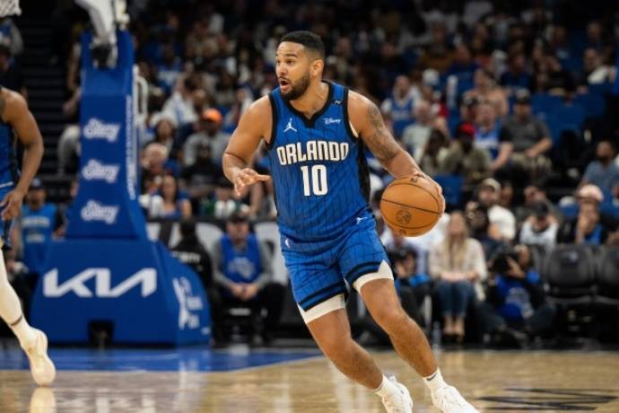 欧洲篮球联赛中文网__赛程比分+球队资讯+盘口分析多支欧洲球队追逐科里 - 约瑟夫球员仍期待 NBA 报价