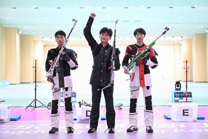 碾压级优势夺金！“梗王”刘宇坤：我就是来破纪录的！