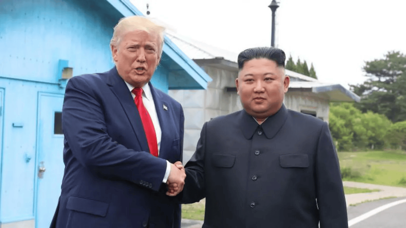 特朗普开启亚洲行:若金正恩愿意 访韩时可以会面