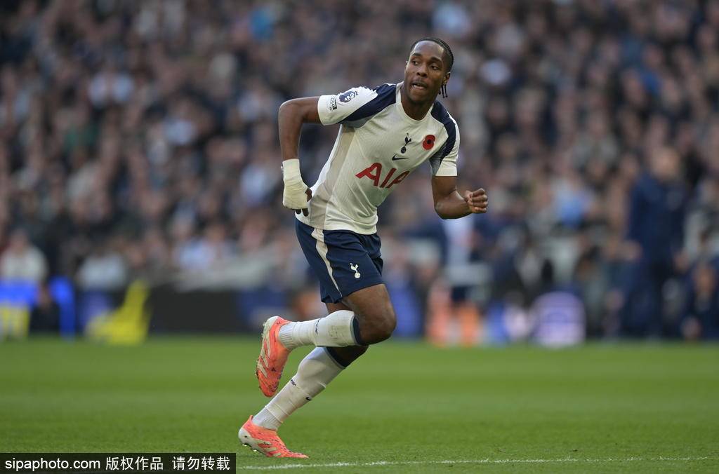 英超-理查利森90分钟反超德利赫特读秒绝平 曼联2-2热刺