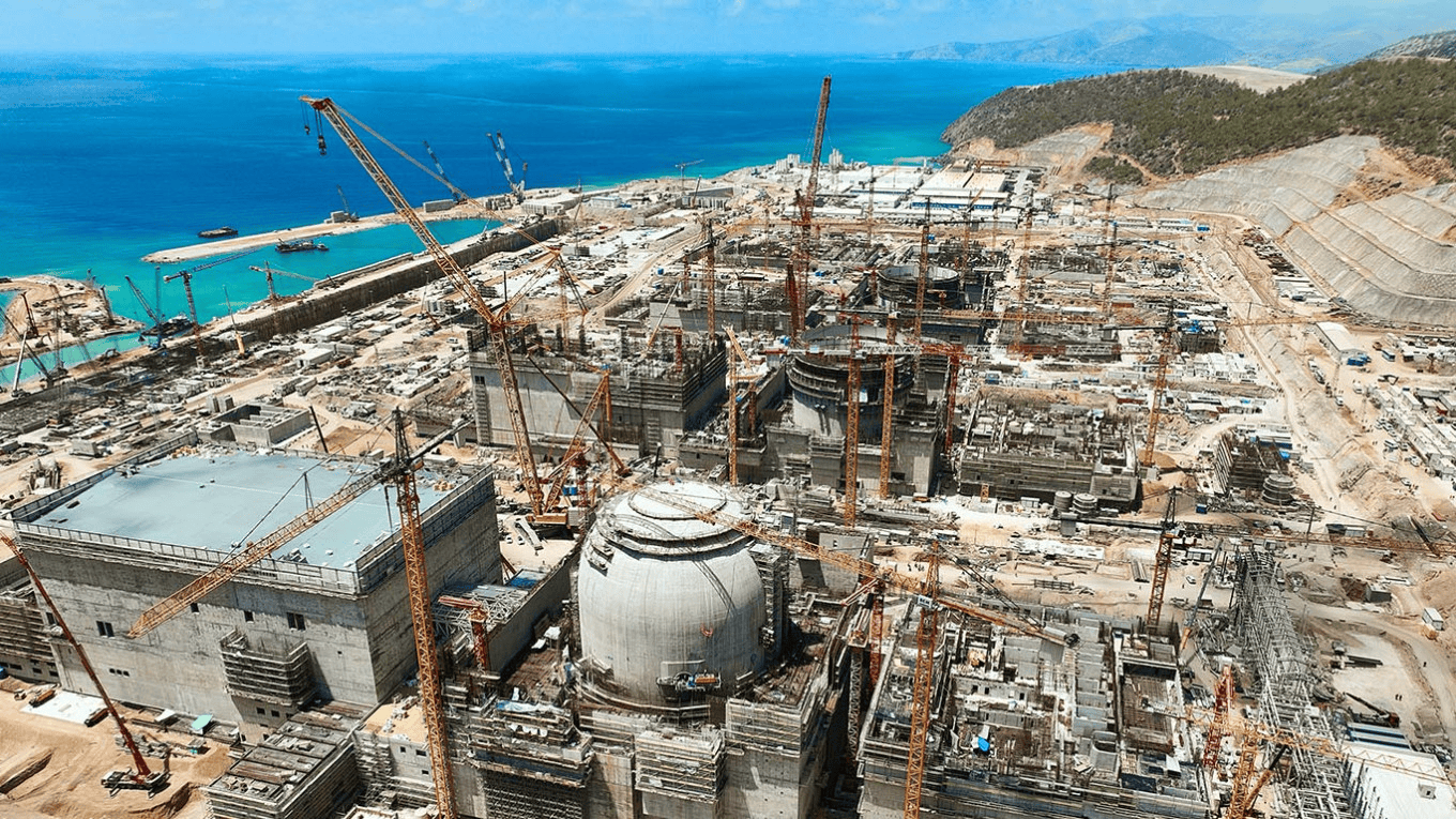 俄罗斯工资拖欠总额一年激增4倍：军工厂三个月没发钱