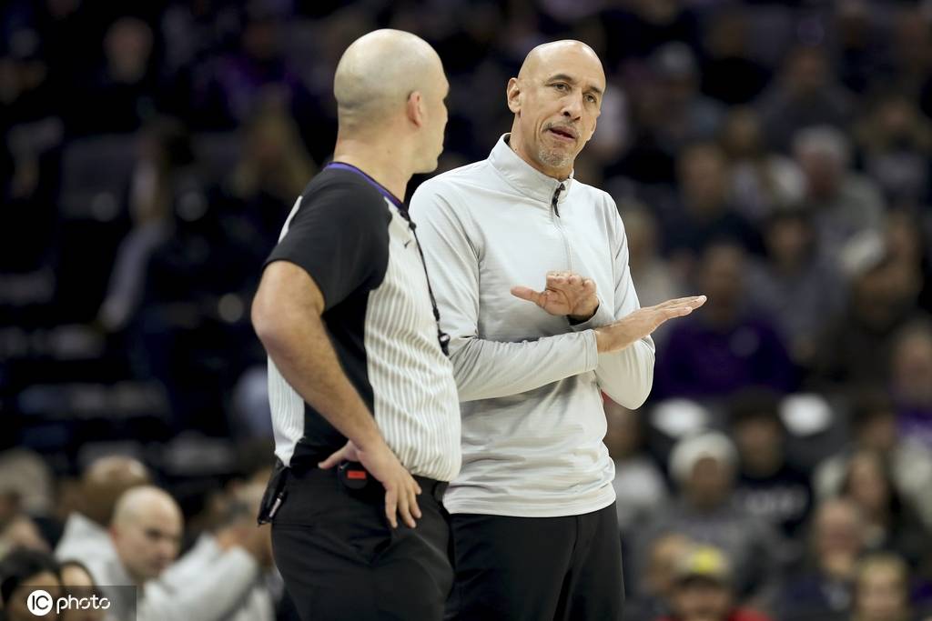 原创 本赛季拆伙第一队已出现?国王走到命运十字路口