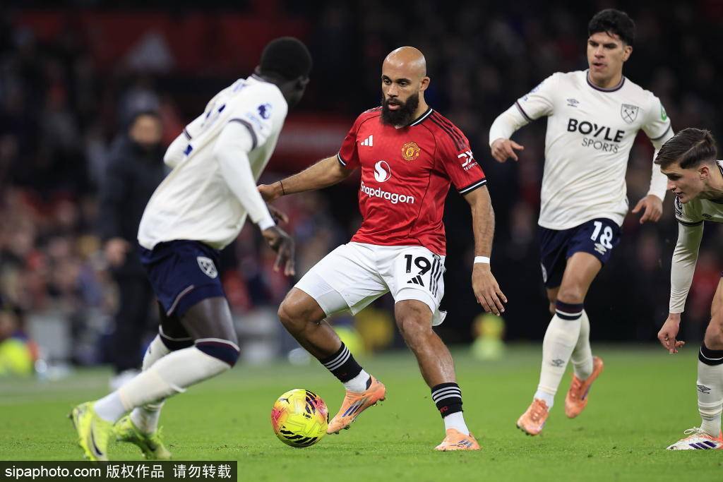 观战台：枪手苦战维拉+曼城遇黑马 梅西冲击生涯第47冠