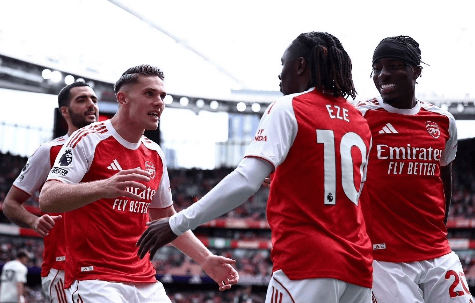 英超最新积分榜阿森纳7分领跑曼城输球利物英超联赛免费高清直播+实时赛程+积分预测（2025赛季全覆盖）浦又平了