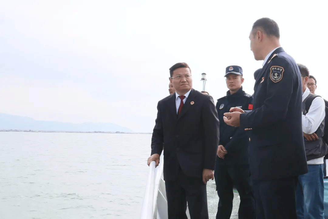 以正义之锚守护壮阔蔚蓝