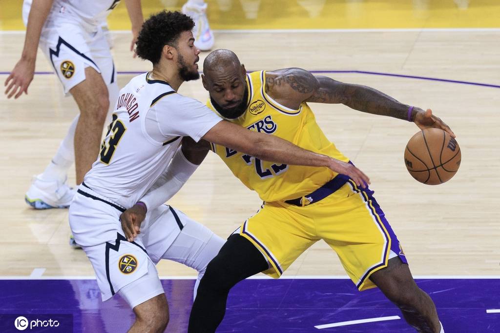 西部排位大战争夺惨烈 湖人领跑火箭形势堪忧