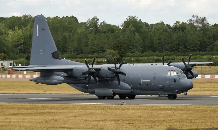 啪啪打脸！美军炸机毁迹想瞒天过海伊朗从残骸中找出实锤