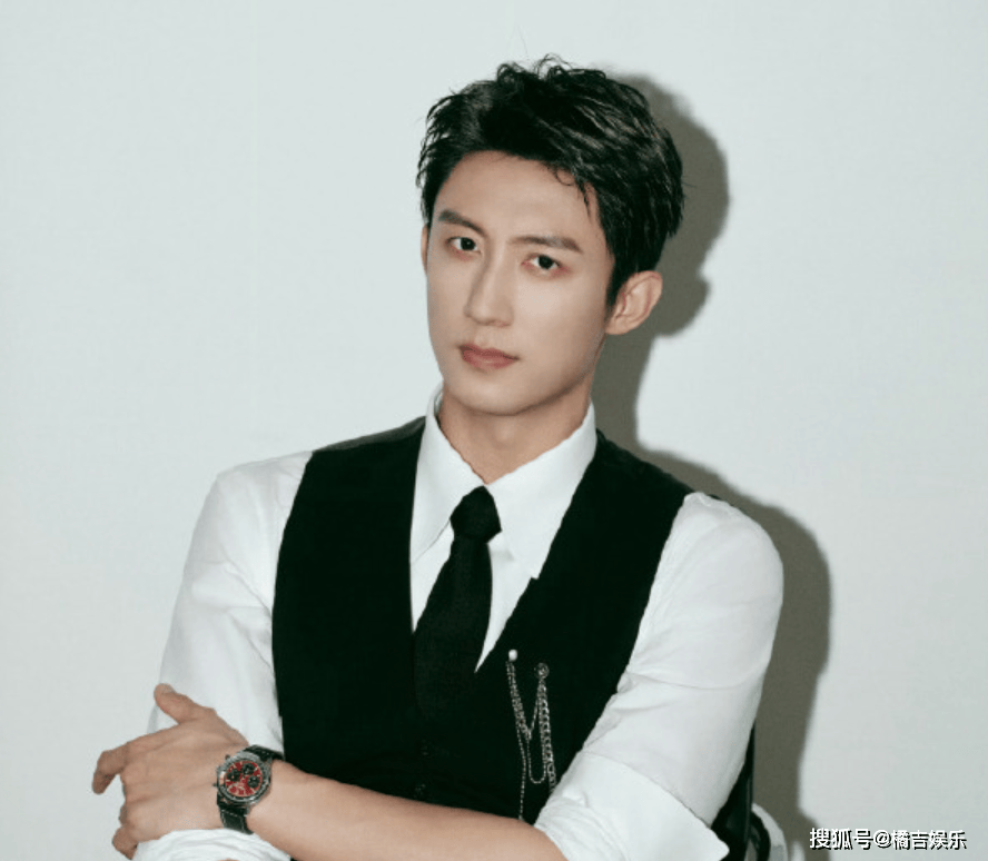 黄景瑜王玉雯恋情疑云：辟谣后仍热议理性吃瓜更显珍贵