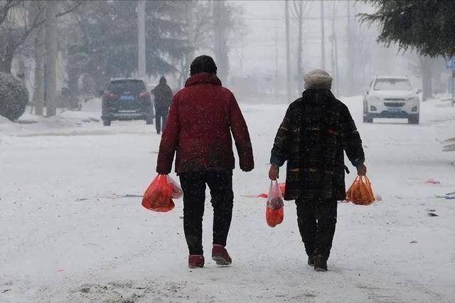 医生多次强调:气温下降,老年人晨练时一定留心,这 3 件事要警惕 医生多次强调:气温下降,老年人晨练时一定留心,这 3 件事要警惕