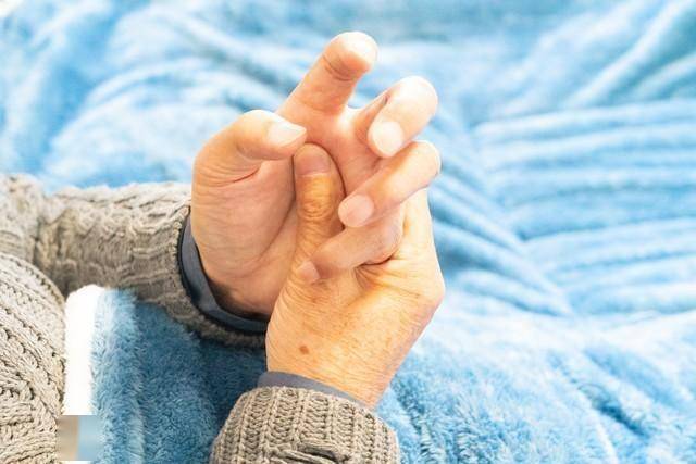 脑卒中调理指南：10类方药与10种中成药的辨证选择