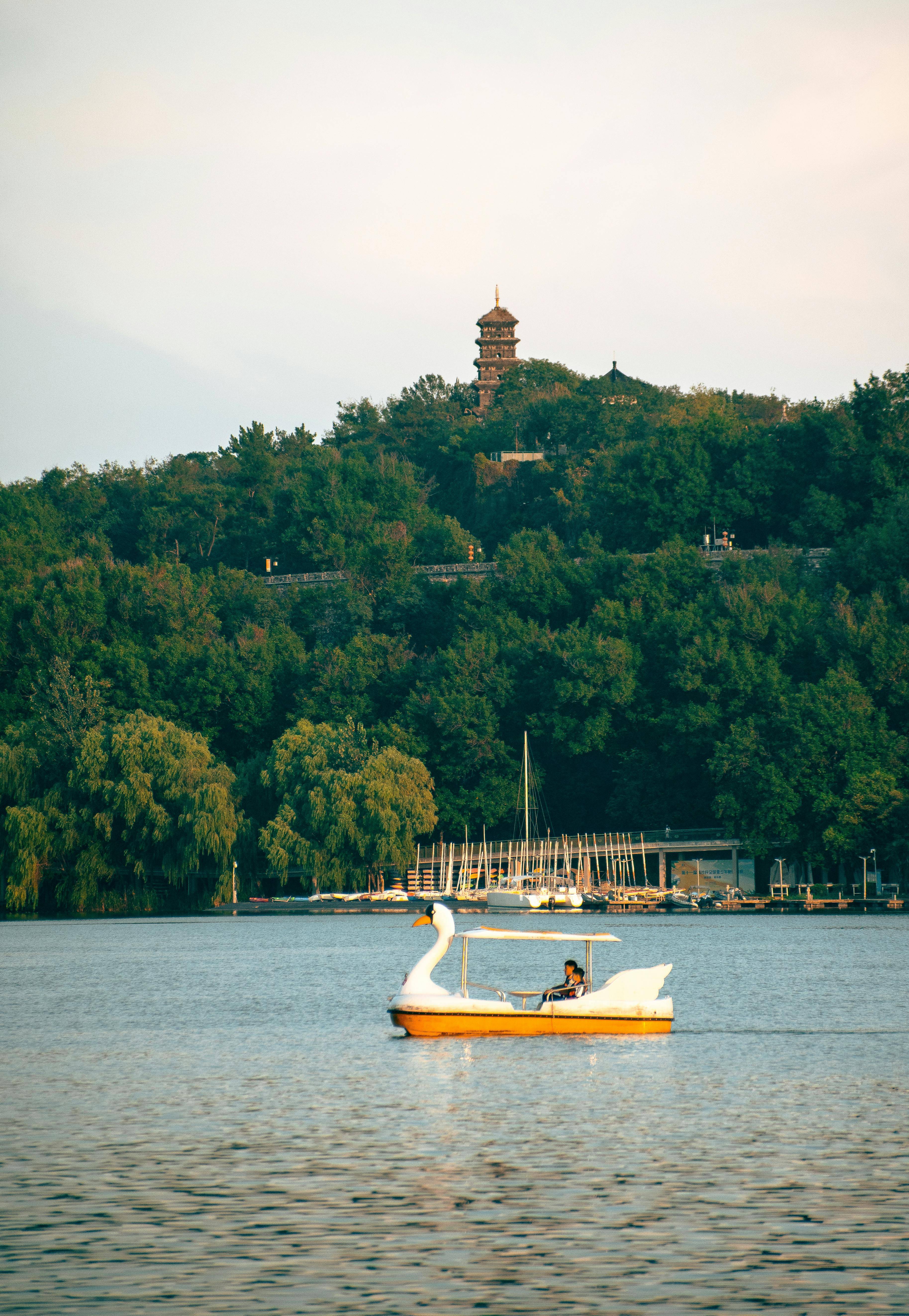 南京2岁幼儿误食“水宝宝”引发肠梗阻，医院紧急手术取出！
