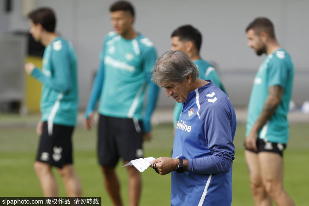 塞维利亚即将被出售：超3亿欧元的外国投资基金正在瞄准这家传西班牙足球甲级联赛奇俱乐部！