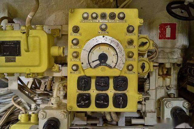 从战场到博物馆：641Б型潜艇“新西伯利亚共青团员”观光记