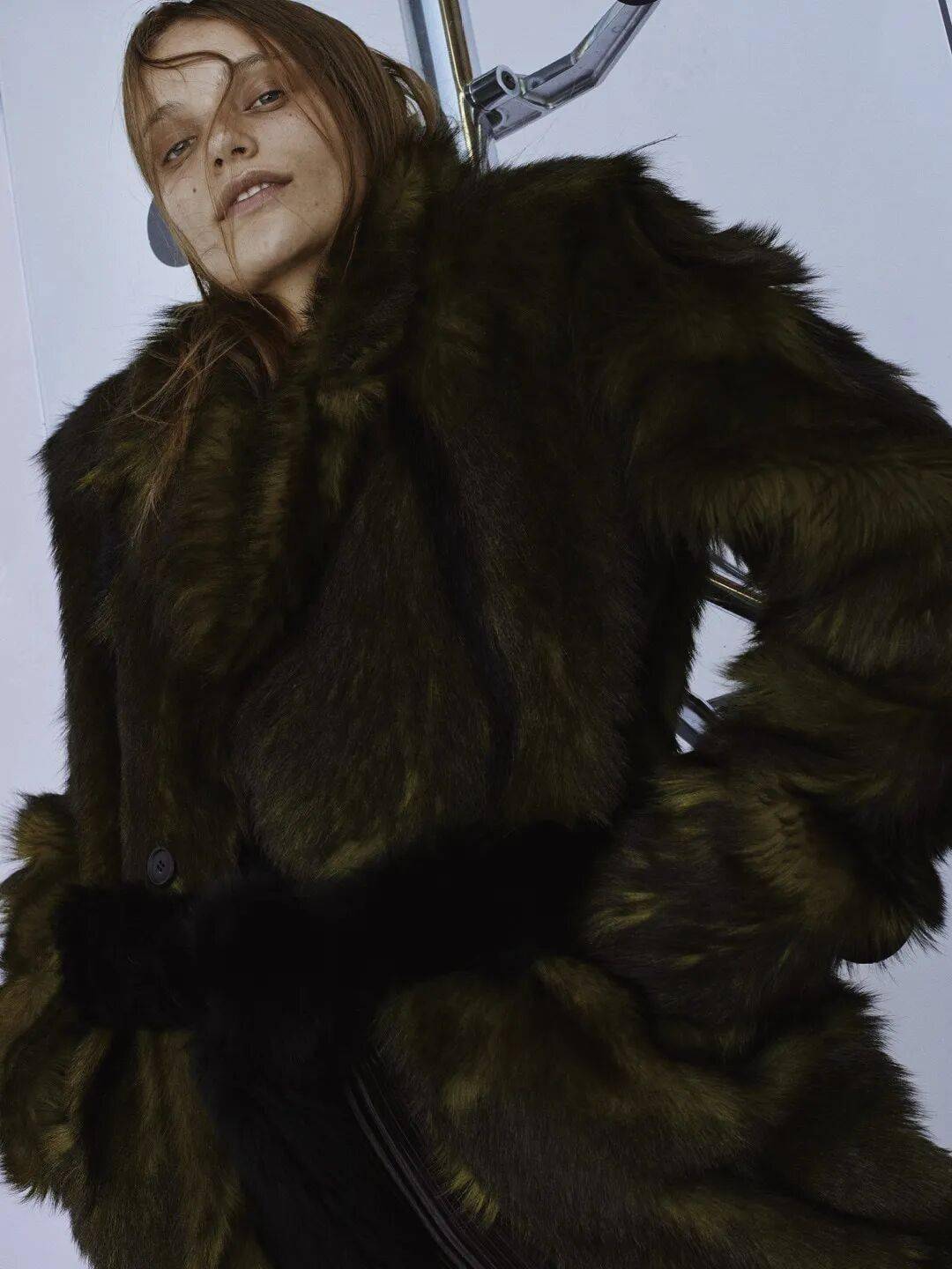 zoty中欧这个节日季跟着时尚圈给衣柜做“减法”！