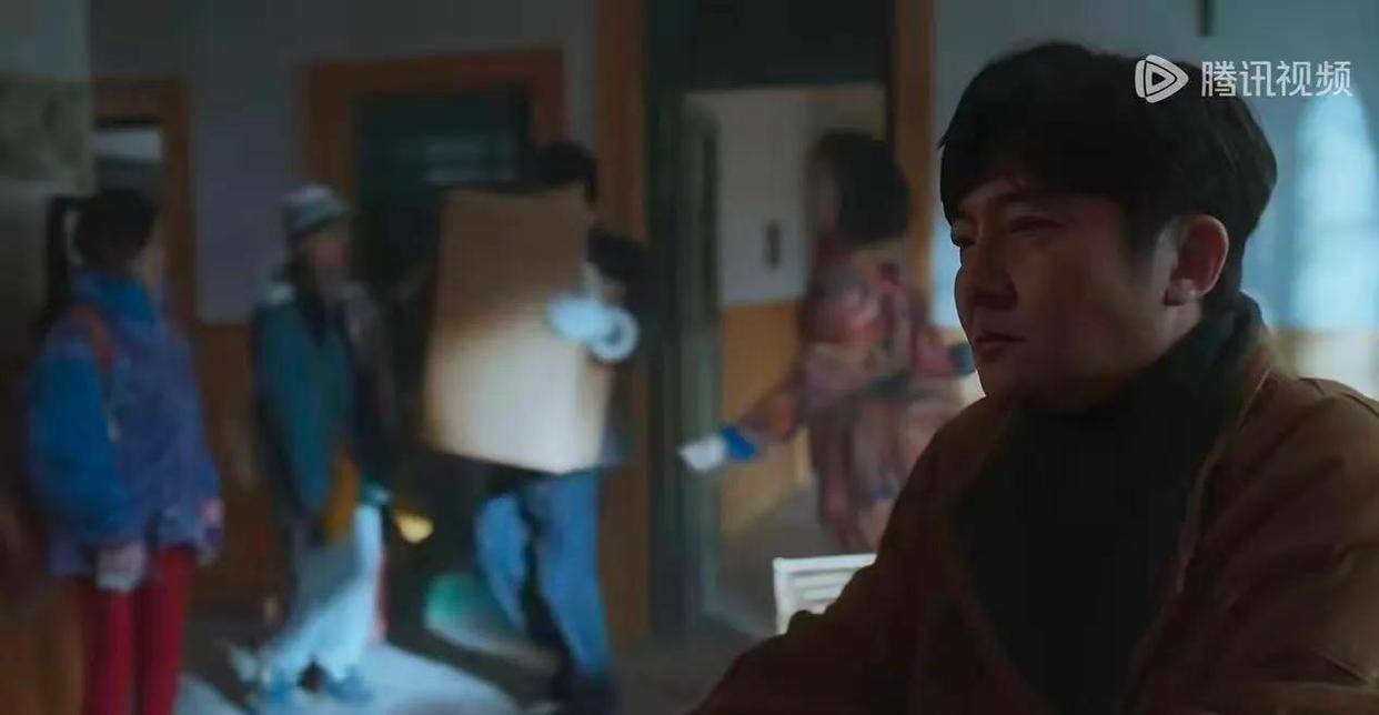 王佳佳曝《老舅》每次剧组聚餐，全是郭京飞姚安娜买单，真相搞笑