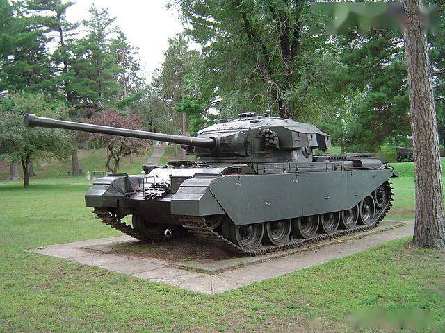 “百夫长”坦克：高效、创新，并历经多个时代的经典战车