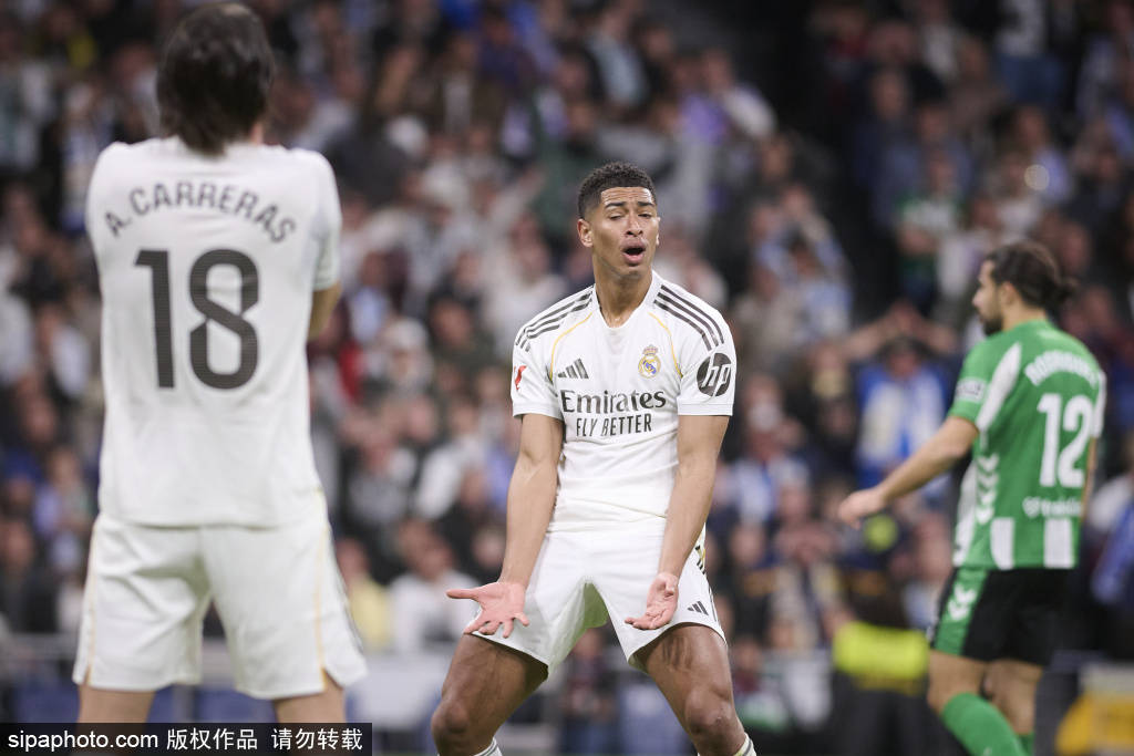 西班牙足球甲级联赛皇家马德里迎战莱万特：伯纳乌球场的焦点之战即将上演