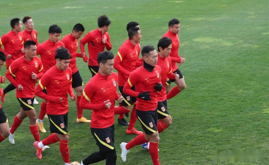 日媒狂赞中国男足：史上最强U17！5场进