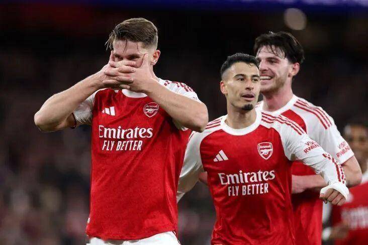 我嘞个豆！4分差距的魔鬼赛程英超争冠最后3轮定生死？英格兰足球超级联赛