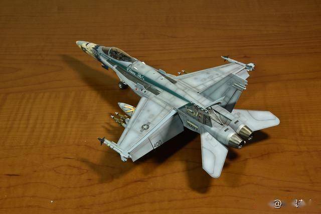 从弃子到全能王：麦道F/A-18“大黄蜂”的逆袭之路