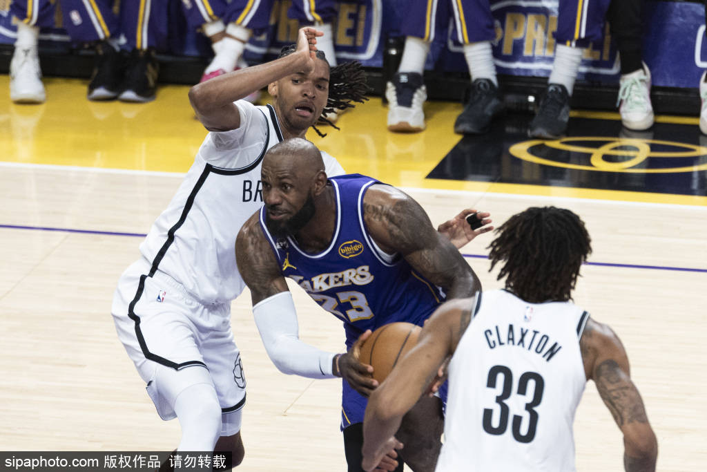 湖人第三场战火箭：里夫斯伤情升级，复出成疑，悬念拉满！