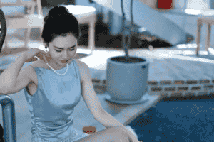 男子扫码东鹏特饮抽奖却被投保 客服：这是广告找保险公司解决