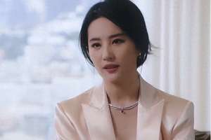 鄂尔多斯一加油站被曝违规加油、污水直排：安全