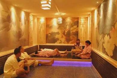 威海毛纺织集团被暂停参与全军采购资格：因投标