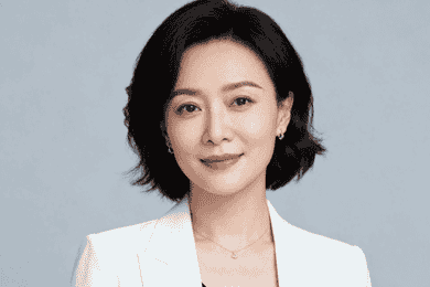 白牌美妆神话的泡沫：当备案变"国证" 温博士如何收割信任？