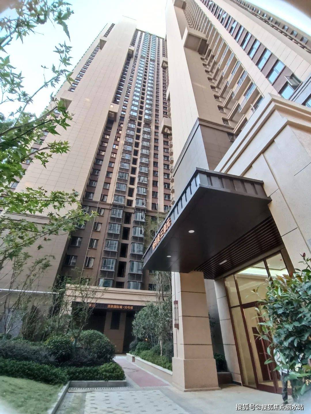 (营销中心)武汉都会轩售楼处电话 | 营销中心地址 | 24小时电话解析!