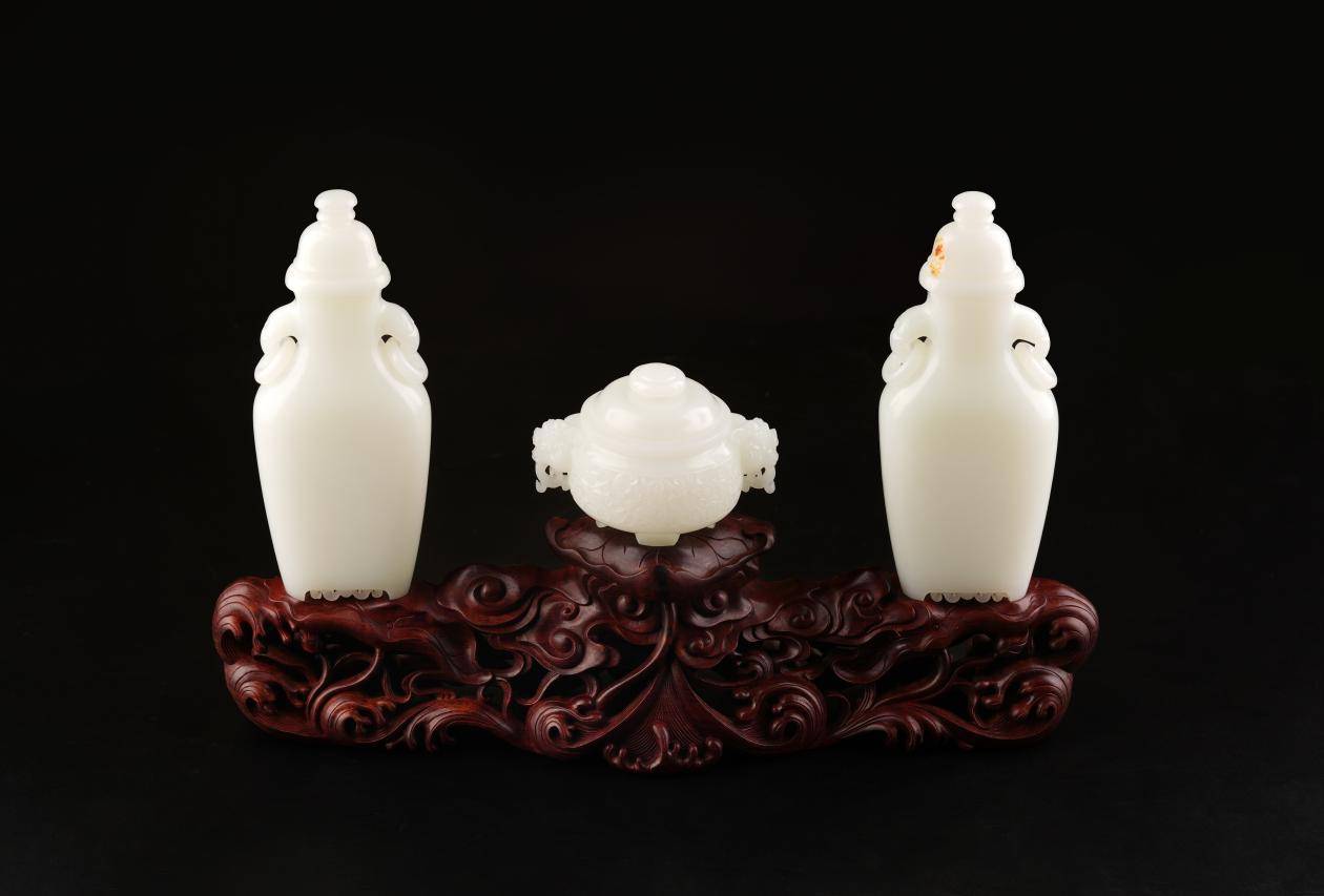 "于生一"作品获得第十三届 "陆子冈杯"金奖_苏州_中国_玉雕