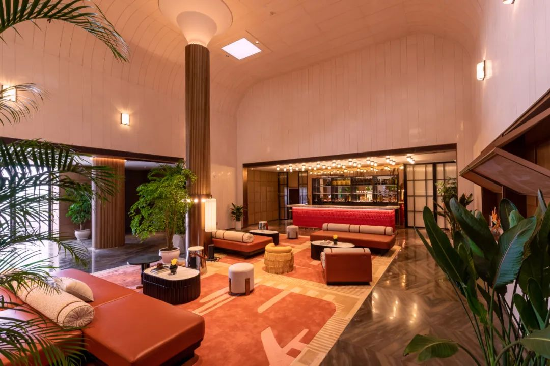 武汉光谷会展中心丽芮酒店—打破次元束缚任性「时空穿梭」_世界_空间