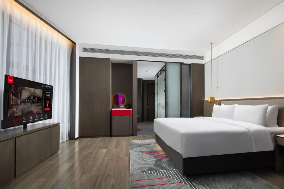 武汉光谷会展中心丽芮酒店—打破次元束缚任性「时空穿梭」_世界_空间