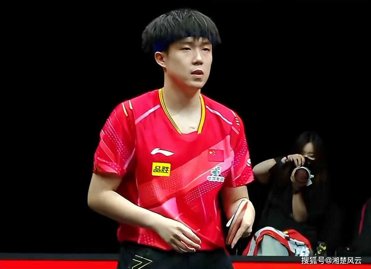 王楚钦光速下班,横扫德乒华裔悍将,率先进决赛,黑马