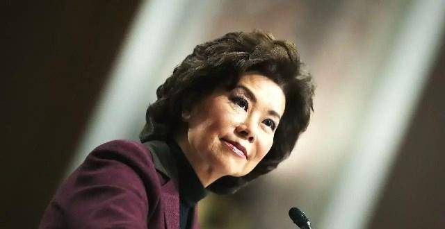 华裔女性赵小兰:为何能受到历任美国总统的青睐,请她担任部长?