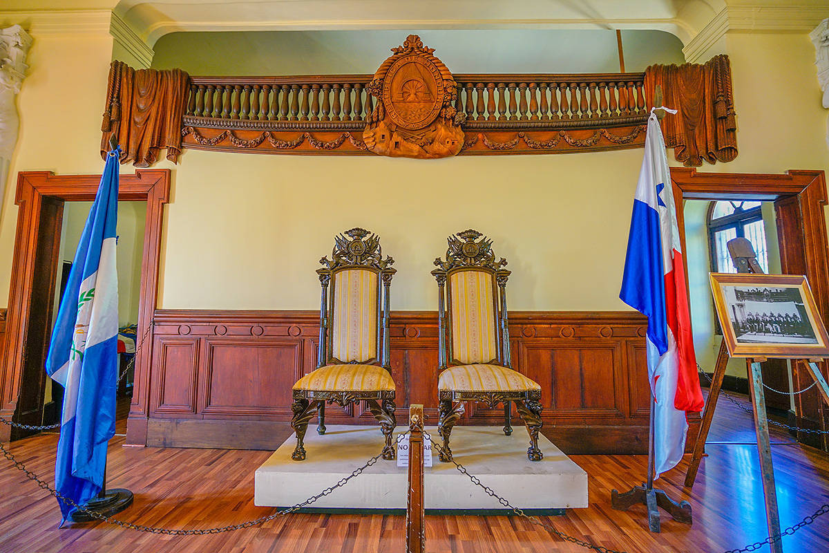 走进洪都拉斯首都特古西加尔巴,免费参观前总统官邸和历史博物馆_国家