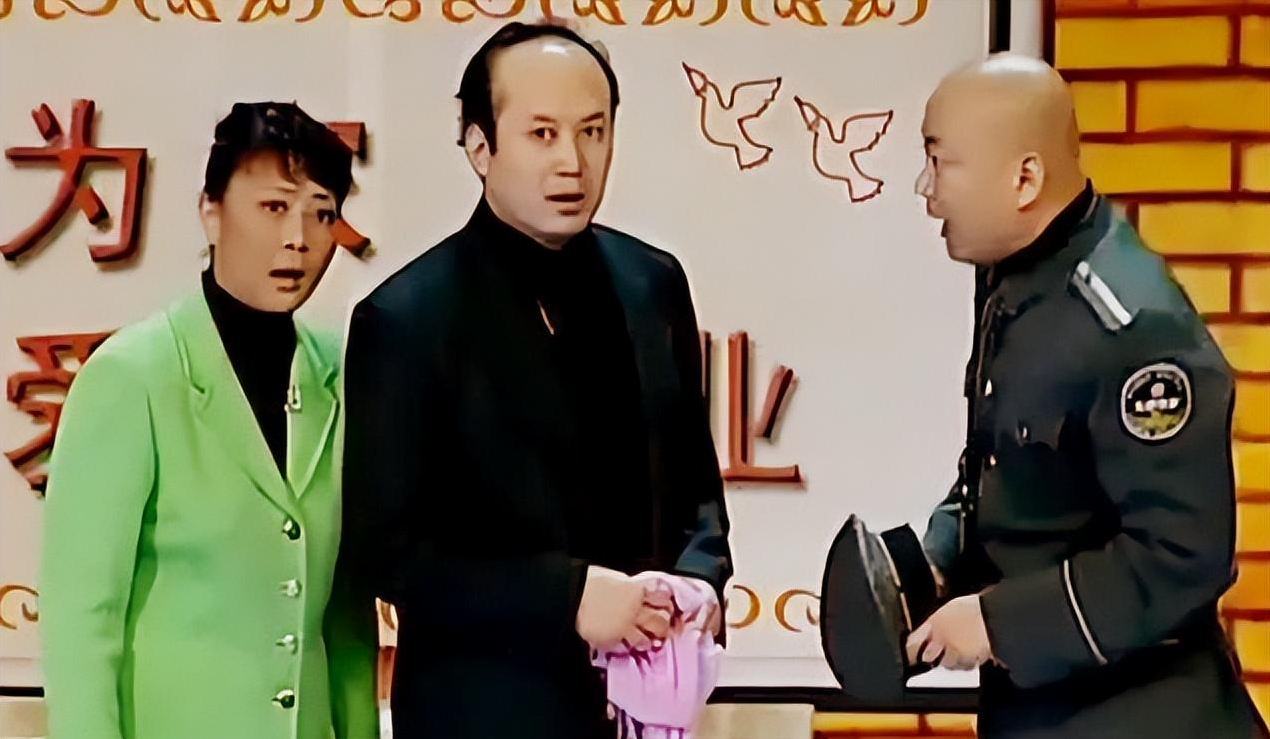 小品女王杨蕾:9次上春晚,和戴志诚离婚20年,至今单身无儿无女_表演