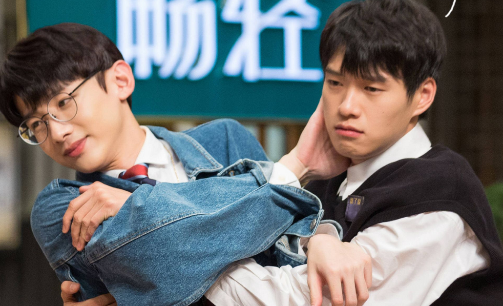 不过之后,随着白敬亭人气率先攀升,他们之间的互动就减少了,cp组合给