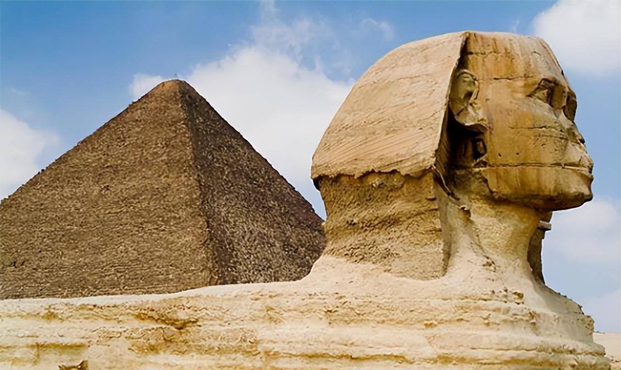 古埃及人为什么要建造金字塔?