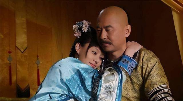 其实,生性多疑的雍正,对于甄嬛和果郡王之事,心里早已有了答案,即使