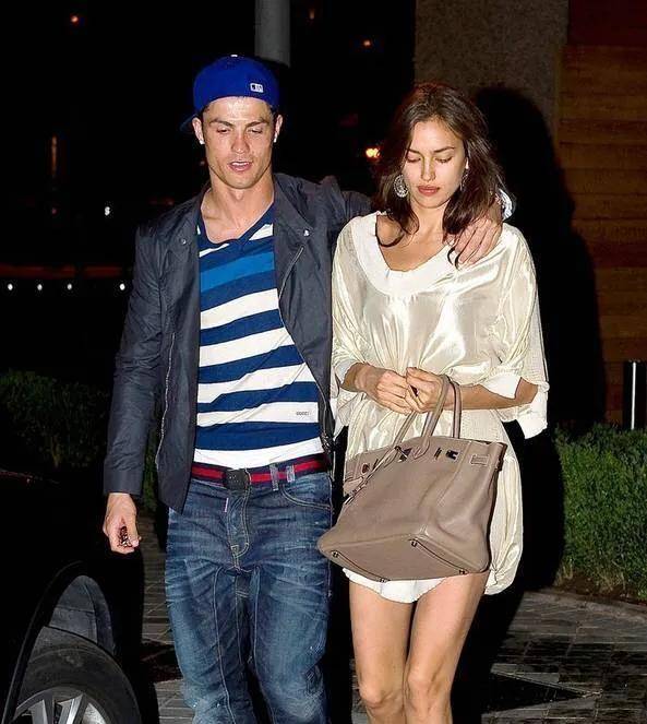 c罗的风流情史:37岁有过12个女友,独爱细腰肥臀,5个孩子3个妈_伊莲娜