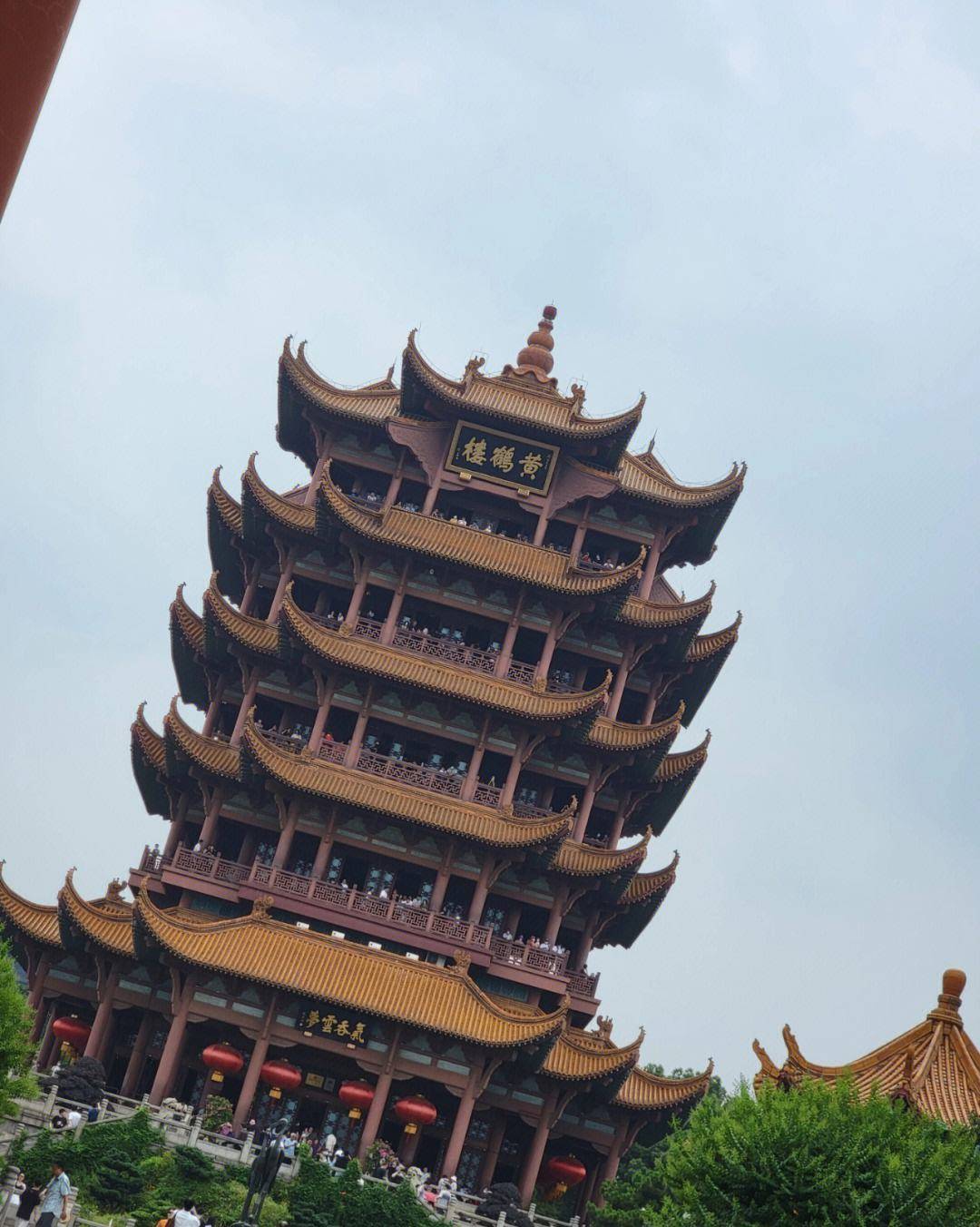 被誉为"天下江山第一楼",是武汉市的标志性景点之一_黄鹤楼_历史_文化