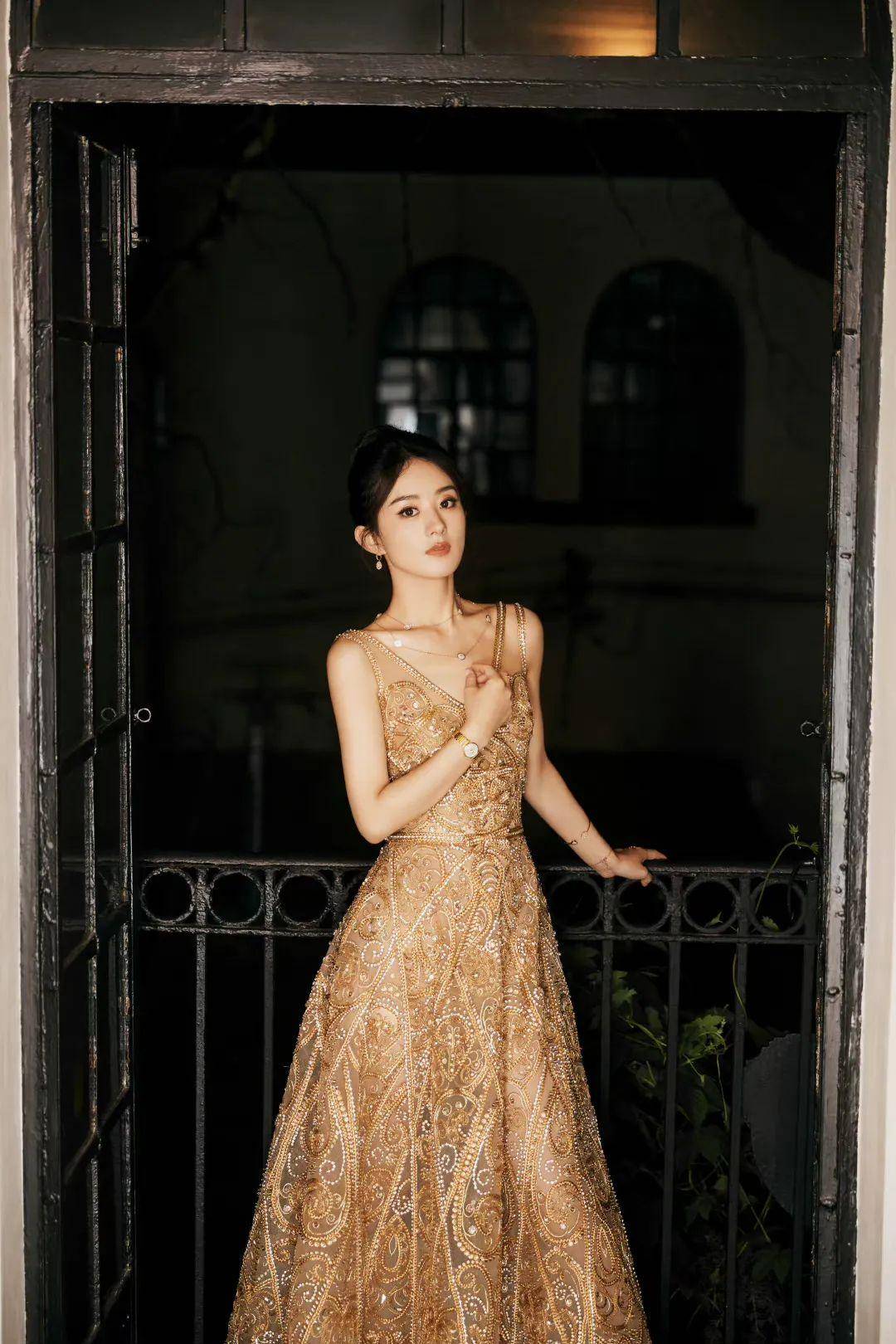 赵丽颖?朱一龙?白敬亭宋轶?马丽?_合作_官宣_票房