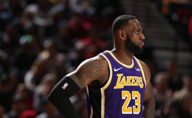 詹姆斯希望亲信掌权,众多球员主义者强烈反对_汉迪_1_nba