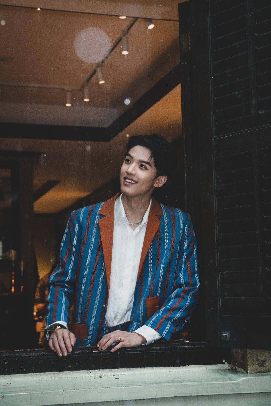 "汉奸"周峻纬!公然夸赞侵华日军被禁言!